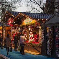 Chatsworth Christmas Market & House Admission